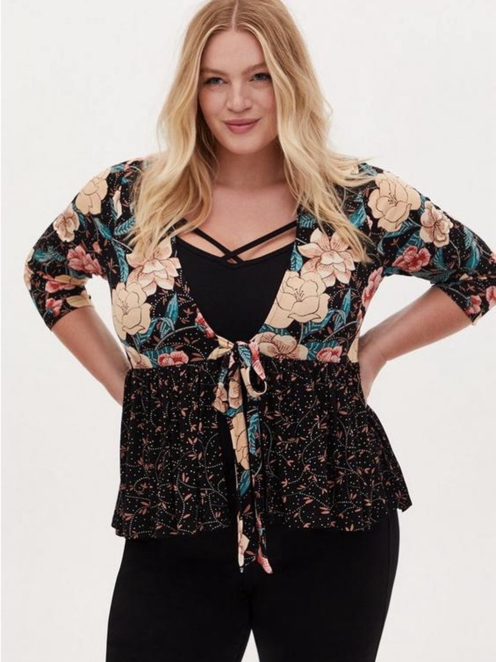 Torrid Dark Floral Babydoll Wrap Top Whimsigoth Fairy Grunge Sz 1